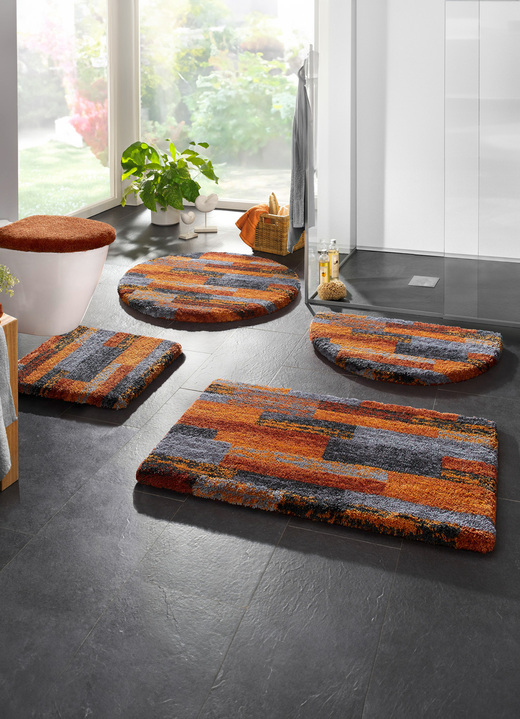 Badgarnituren - Badgarnitur in Supersoft-Qualität, in Größe 100 (Vorleger halbrund, 50/ 80 cm) bis 112 (WC-Deckelbezug, 47/ 50 cm), in Farbe BLAU Ansicht 5