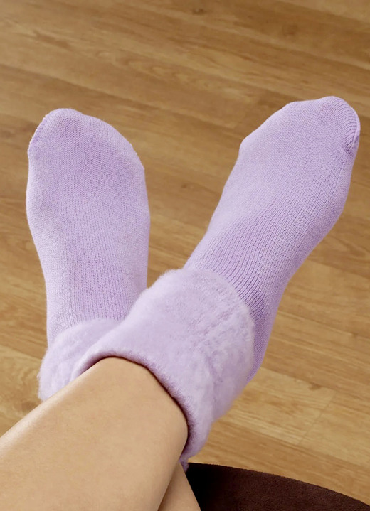 Gesundheitsstrümpfe - Bettsocken, 3 Paar, in Farbe PINK-HELLBLAU-LAVENDEL Ansicht 2