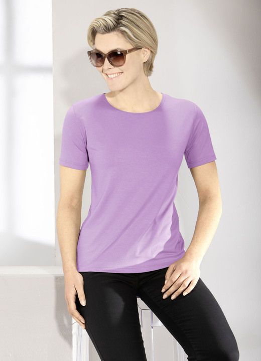 Shirts - Kombistarkes Shirt in 9 Farben Ansicht 9 Shirts - Kombistarkes Shirt in 9 Farben, in Größe L (44/46) bis XXL (52/54), in Farbe WEISS Ansicht 9