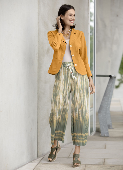 Langarm - Blusenjacke  mit Schulterpolster, in Größe 034 bis 050, in Farbe ROYALBLAU Ansicht 6