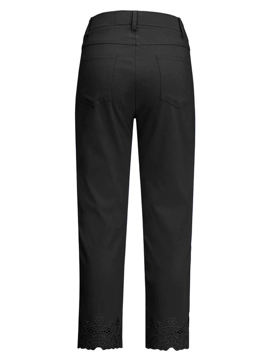 Hosen - Hose mit floralen Lochstickereien, in Größe 018 bis 052, in Farbe WEISS Ansicht 5