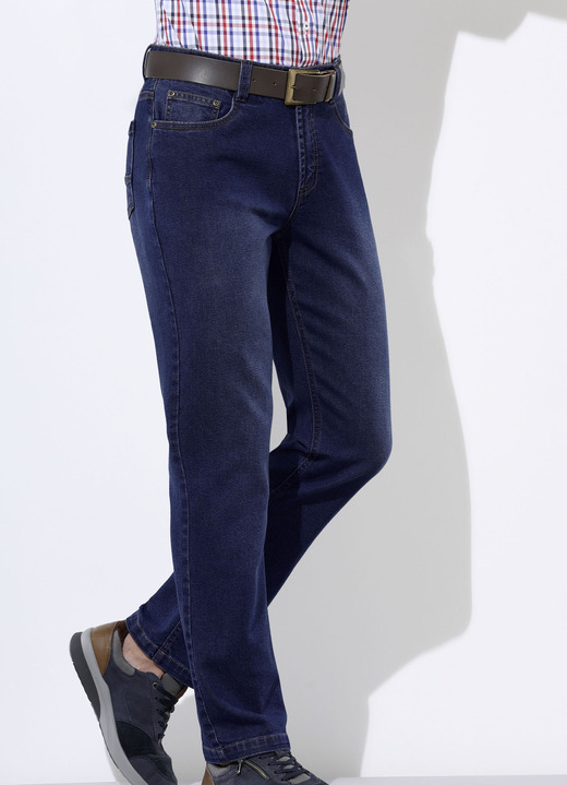 - Jeans in 5-Pocket Form in 3 Farben, in Größe 024 bis 060, in Farbe DUNKELJEANS Ansicht 1