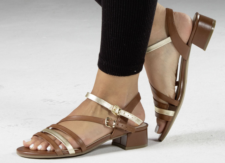 Sandaletten & Pantoletten - Caprice Sandalette aus teilweise metallisiertem Nappaleder Ansicht 2 Sandaletten & Pantoletten - Caprice Sandalette aus teilweise metallisiertem Nappaleder, in Größe 3 1/2 bis 8, in Farbe COGNAC-GOLD Ansicht 2