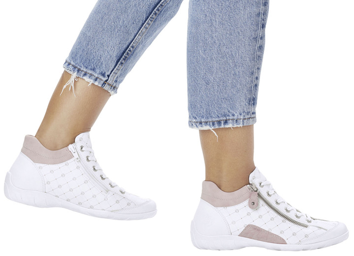 Stiefel & Stiefeletten - Remonte Schnür-Bootie aus bedrucktem und metallisch schimmerndem Synthetikmaterial, in Größe 036 bis 042, in Farbe WEISS-PUDERROSÉ Ansicht 6