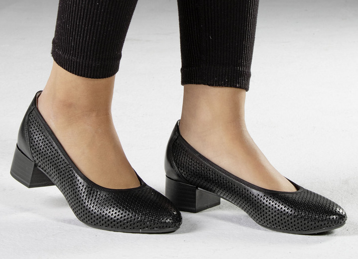 Pumps & Ballerina - ELENA EDEN Pumps mit luftiger Perforation, in Größe 3 1/2 bis 8, in Farbe HELLBLAU Ansicht 12