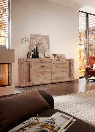 - Sideboard mit 4 Türen, in Farbe EICHE NATUR-HAVELEICHE COGNAC