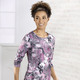 3/4-Arm - Shirt in Floraldessin – Farbe BEERE-MULTICOLOR 3/4-Arm - Shirt in Floraldessin, in Größe 038 bis 054, in Farbe DUNKELGRÜN-MULTICOLOR