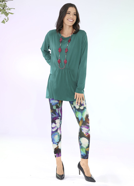 Shirts - Longshirt mit Raffung in 3 Farben, in Größe 034 bis 052, in Farbe FUCHSIA Ansicht 4