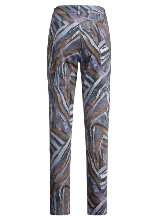 Hosen - Hose mit rückwärtigen Dehnbundeinsätzen, in Größe 018 bis 052, in Farbe JEANSBLAU-SCHOKO-AUBERGINE Ansicht 2