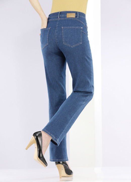 - Hochelastische, figurformende Jeans, in Größe 018 bis 235, in Farbe JEANSBLAU Ansicht 4