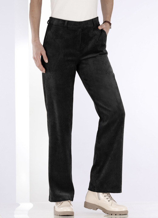 Hosen in Schlupfform - Hose in modischer Weite, in Größe 017 bis 054, in Farbe SCHWARZ Ansicht 3