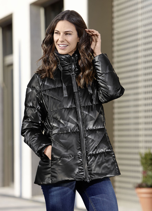 Winterjacken - Funktionsjacke mit reflektierendem Print, in Größe 034 bis 052, in Farbe SCHWARZ Ansicht 1