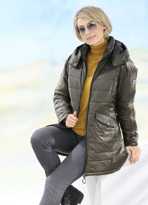 Jacken & Mäntel - Jacke mit abnehmbarer Kapuze, in Größe 036 bis 054, in Farbe OLIV Ansicht 3