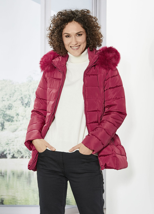 - Jacke mit abnehmbarem Kunstpelz-Besatz, in Größe 034 bis 052, in Farbe KARMINROT Ansicht 1