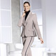 Blazer & Anzüge - Hosenanzug aus elastischem Feinjersey – Farbe BEIGE – Ansicht 2 Blazer & Anzüge - Hosenanzug aus elastischem Feinjersey, in Größe 034 bis 048, in Farbe BEIGE – Farbe BEIGE – Ansicht 2