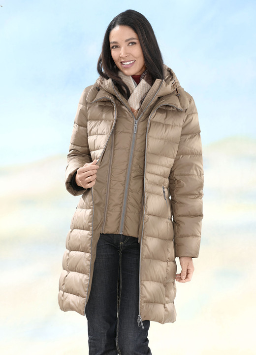 Jacken & Mäntel - Daunen-Kurzmantel mit Reißverschlussleiste Ansicht 5 Jacken & Mäntel - Daunen-Kurzmantel mit Reißverschlussleiste, in Größe 036 bis 052, in Farbe CAMEL Ansicht 5