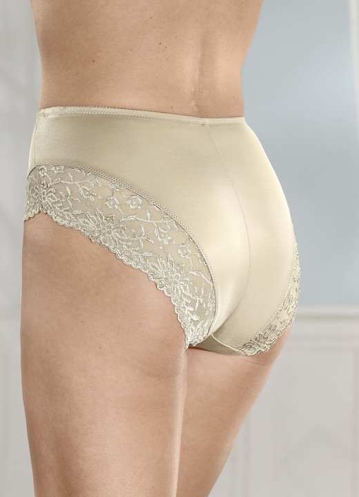 Slips - Triumph-Ladyform Soft Miederslip, in Größe 038 bis 048, in Farbe SEKT Ansicht 2
