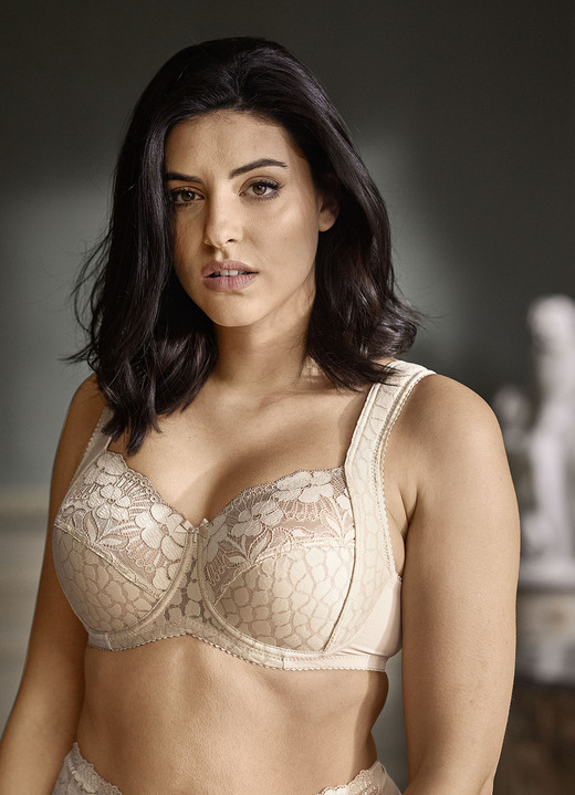 Bügel-BH - Miss Mary Bügel-BH mit strukturiertem Vorderteil, in Größe 075 bis 110, in Cup F, in Farbe FLIEDER Ansicht 20