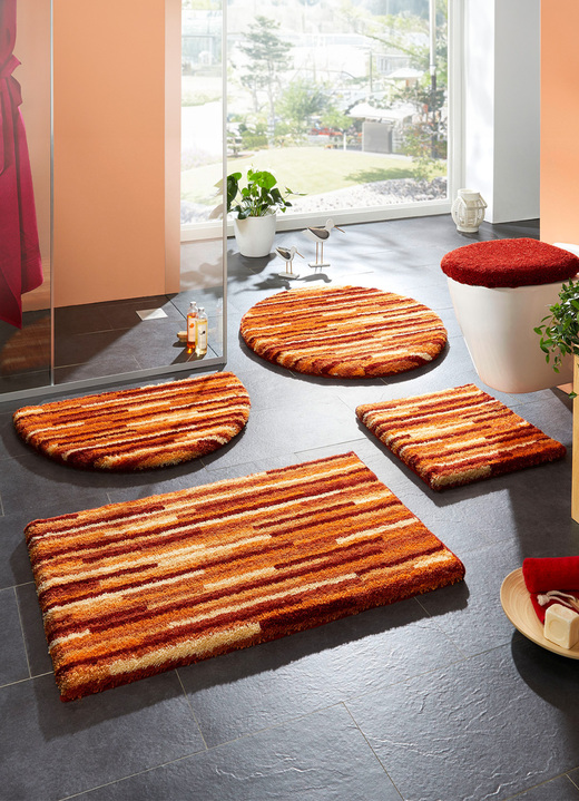 Badgarnituren - Badgarnitur  mit rutschhemmender Rückseite, in Größe 100 (Vorleger halbrund, 50/ 80 cm) bis 112 (WC-Deckelbezug, 47/ 50 cm), in Farbe BLAU Ansicht 4