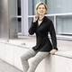 Shirts - Raffiniertes Shirt mit Polokragen in 2 Farben – Farbe SCHWARZ – Ansicht 2 Shirts - Raffiniertes Shirt mit Polokragen in 2 Farben, in Größe 038 bis 052, in Farbe SCHWARZ – Farbe SCHWARZ – Ansicht 2