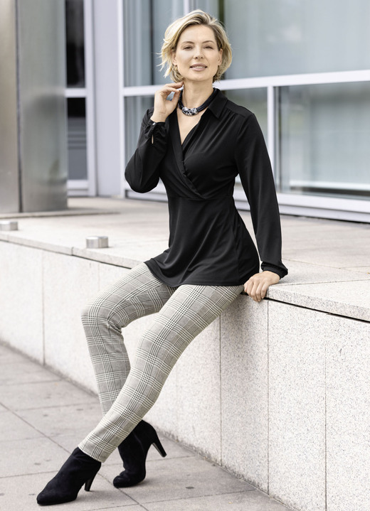 - Hose mit Glencheck-Dessinierung, in Größe 017 bis 052, in Farbe SCHWARZ-ECRU Ansicht 4