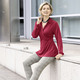 Shirts - Raffiniertes Shirt mit Polokragen in 2 Farben – Farbe ROT – Ansicht 2 Shirts - Raffiniertes Shirt mit Polokragen in 2 Farben, in Größe 038 bis 052, in Farbe SCHWARZ – Farbe ROT – Ansicht 2