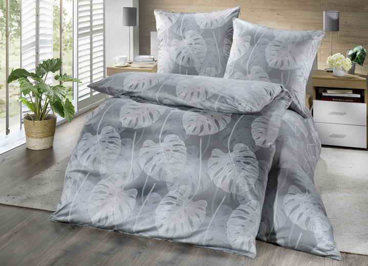 Bettwäschegarnituren - Mako-Satin Bettwäsche-Garnitur von Estella Ansicht 2 Bettwäschegarnituren - Mako-Satin Bettwäsche-Garnitur von Estella, in Größe 112 (80/80 cm + 135/200 cm) bis 121 (Kissenbezug, 40/80 cm), in Farbe GRÜN Ansicht 2