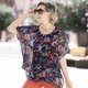 Kurzarm - Doppellagiges Shirt mit Chiffon-Überwurf – Farbe SCHWARZ-ORANGE-BLAU – Ansicht 1 Kurzarm - Doppellagiges Shirt mit Chiffon-Überwurf, in Größe 036 bis 052, in Farbe SCHWARZ-ORANGE-BLAU – Farbe SCHWARZ-ORANGE-BLAU – Ansicht 1