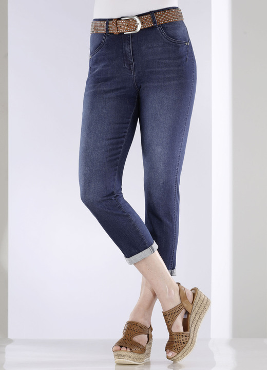 Hosen mit Knopf- und Reißverschluss - Jeans mit Push-up-Effekt Ansicht 7 Hosen mit Knopf- und Reißverschluss - Jeans mit Push-up-Effekt, in Größe 017 bis 052, in Farbe JEANSBLAU Ansicht 7