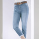 Hosen mit Knopf- und Reißverschluss - Jeans mit Push-up-Effekt – Farbe HELLBLAU – Ansicht 3 Hosen mit Knopf- und Reißverschluss - Jeans mit Push-up-Effekt, in Größe 017 bis 052, in Farbe JEANSBLAU – Farbe HELLBLAU – Ansicht 3