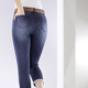 Hosen mit Knopf- und Reißverschluss - Jeans mit Push-up-Effekt – Farbe DUNKELBLAU – Ansicht 4 Hosen mit Knopf- und Reißverschluss - Jeans mit Push-up-Effekt, in Größe 017 bis 052, in Farbe JEANSBLAU – Farbe DUNKELBLAU – Ansicht 4