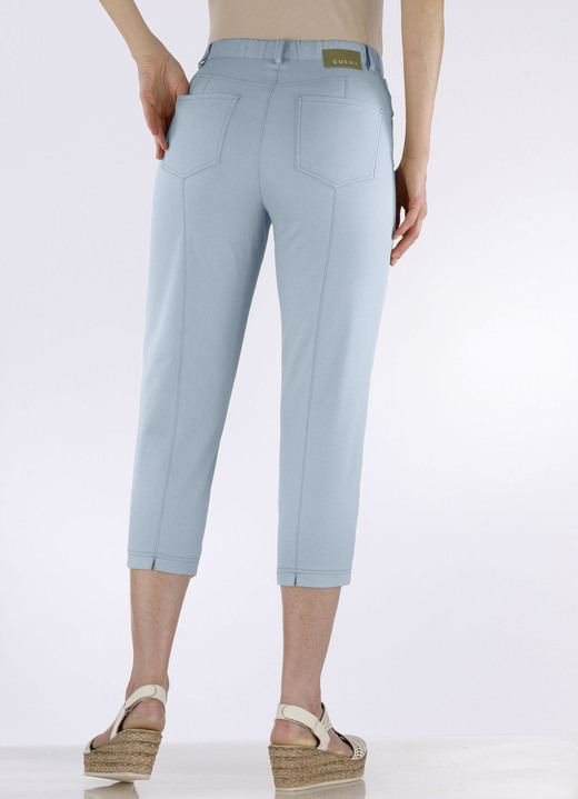 Hosen mit Knopf- und Reißverschluss - Caprihose in 4-Pocket-Form Ansicht 4 Hosen mit Knopf- und Reißverschluss - Caprihose in 4-Pocket-Form, in Größe 018 bis 052, in Farbe HELLBLAU Ansicht 4