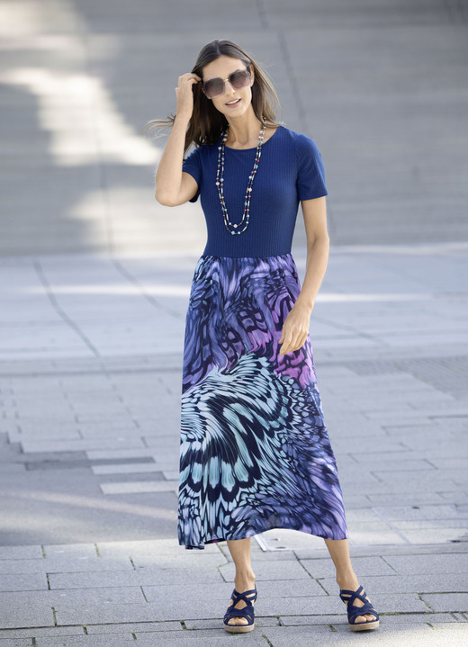 Kurzarm - Kleid mit toller Faltenlegung, in Größe 036 bis 054, in Farbe MARINE-FLIEDER-MINT Ansicht 2