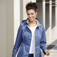 Lang - Longjacke mit krempelbaren Ärmeln – Farbe JEANSBLAU – Ansicht 2 Lang - Longjacke mit krempelbaren Ärmeln, in Größe 036 bis 054, in Farbe JEANSBLAU – Farbe JEANSBLAU – Ansicht 2