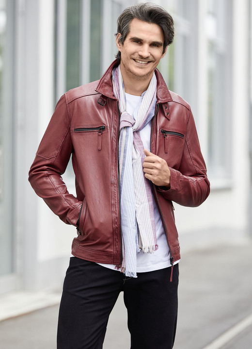 Lederjacken - Lederkurzjacke mit zwei Innentaschen Lederjacken - Lederkurzjacke mit zwei Innentaschen, in Größe 046 bis 062, in Farbe ANTIK DUNKELROT