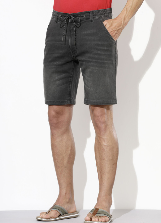 Shorts & Bermudas - Legere Jeans-Bermudas in 3 Farben Ansicht 2 Shorts & Bermudas - Legere Jeans-Bermudas in 3 Farben, in Größe 048 bis 064, in Farbe HELLJEANS Ansicht 2
