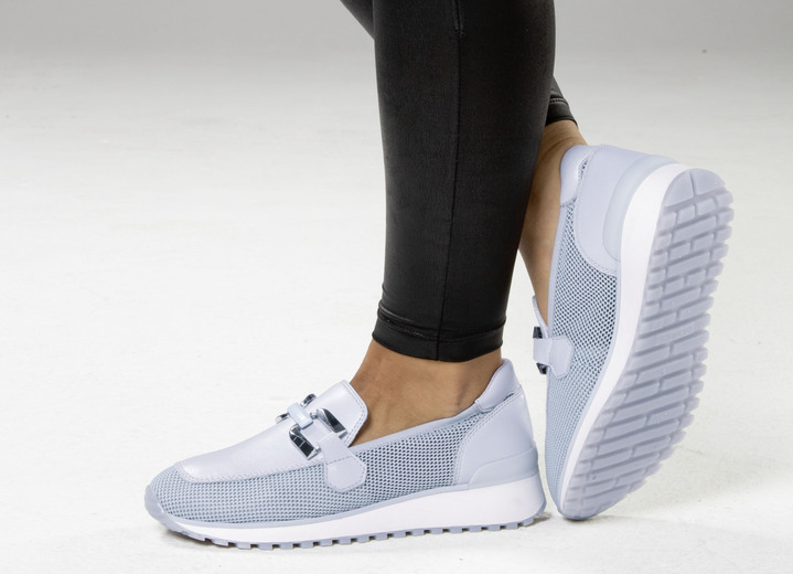 Slipper & Schnürschuhe - Caprice Slipper mit Zierspange Ansicht 4 Slipper & Schnürschuhe - Caprice Slipper mit Zierspange, in Größe 036 bis 042, in Farbe PASTELLBLEU Ansicht 4