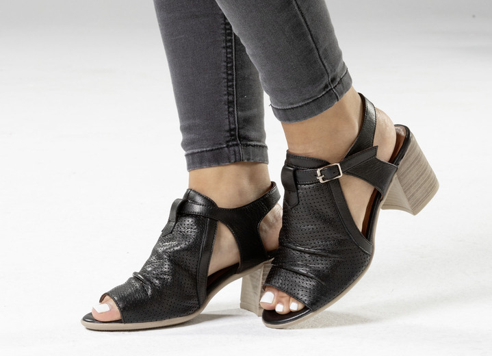 Sandaletten & Pantoletten - Andrea Conti Sandalette mit Zier-Perforation, in Größe 036 bis 041, in Farbe COGNAC Ansicht 7