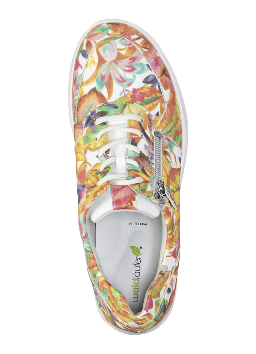 Sport- & Freizeitschuhe - Waldläufer Sneaker aus beschichtetem, floral bedrucktem Textilmaterial, in Größe 3 1/2 bis 8, in Farbe WEISS-BUNT Ansicht 2