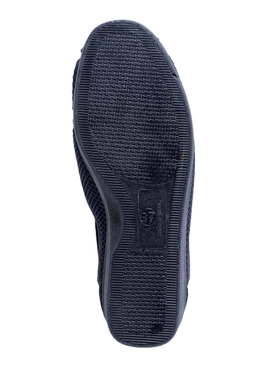 Slipper & Schnürschuhe - Slipper mit luftigen Durchbrüchen, in Größe 036 bis 042, in Farbe WEISS Ansicht 6