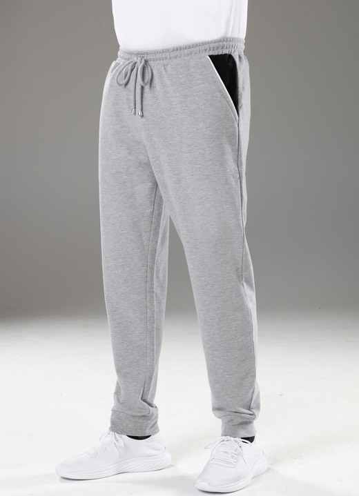 Freizeithosen - Freizeithose in 4 Farben, in Größe 024 bis 060, in Farbe MARINE Ansicht 3