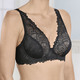- Naturana Bügel-BH aus elastischer Spitze, in Größe 075 bis 095, in Cup B, in Farbe SCHWARZ – Farbe SCHWARZ – Ansicht 1