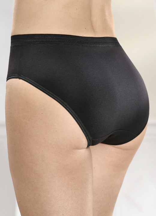 Slips - Fünferpack Slips mit glänzenden Abschlüssen Ansicht 1 Slips - Fünferpack Slips mit glänzenden Abschlüssen, in Größe 036 bis 052, in Farbe 3X SCHWARZ, 2X WEISS Ansicht 1