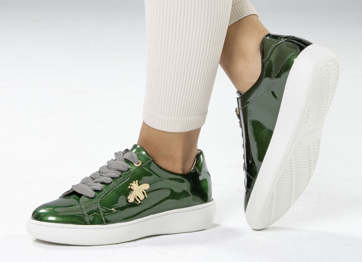 Slipper & Schnürschuhe - ELENA EDEN Sneaker aus Lackleder mit edlem Metallschmuck Ansicht 7 Slipper & Schnürschuhe - ELENA EDEN Sneaker aus Lackleder mit edlem Metallschmuck, in Größe 036 bis 042, in Farbe WEISS Ansicht 7