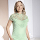 Shirts - Shirt mit aufwendiger Spitzenverarbeitung in 2 Farben – Farbe MINT – Ansicht 2 Shirts - Shirt mit aufwendiger Spitzenverarbeitung in 2 Farben, in Größe 034 bis 050, in Farbe LILA – Farbe MINT – Ansicht 2