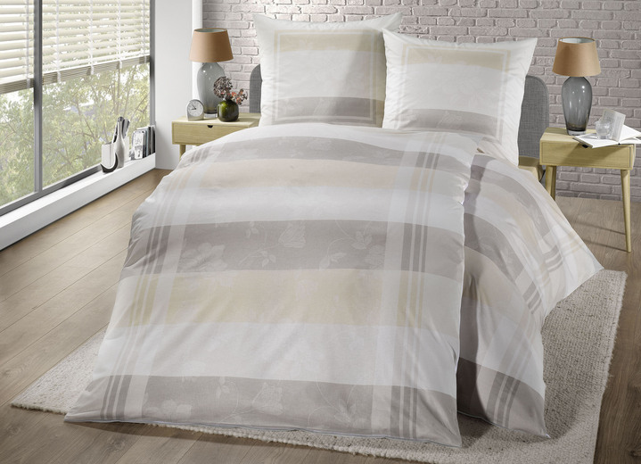 Bettwäschegarnituren - Bettwäsche-Garnitur Ansicht 5 Bettwäschegarnituren - Bettwäsche-Garnitur, in Größe 111 (40/80 cm + 135/200 cm) bis 115 (80/80 cm + 155/220 cm), in Farbe GRÜN Ansicht 5