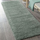 Modern - Traumhaft flauschige Brücken und Teppiche in Shaggy-Qualität – Farbe HELLGRÜN – Ansicht 5 Modern - Traumhaft flauschige Brücken und Teppiche in Shaggy-Qualität, in Größe 111 (Brücke 60x90 cm) bis 304 (Teppich rund ø 150 cm), in Farbe HELLBLAU – Farbe HELLGRÜN – Ansicht 5