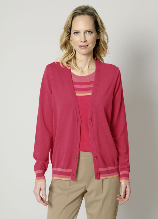 - Cardigan in Feinstrick, in Größe 038 bis 052, in Farbe ROT-KORALLE Ansicht 3