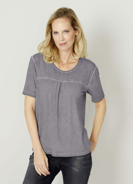 - Shirt mit modischen Nietenzier, in Größe 038 bis 040, in Farbe GRAU Ansicht 1