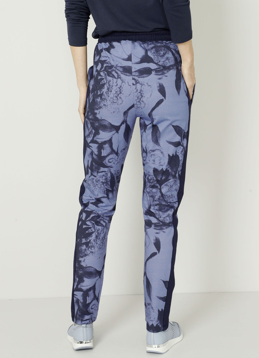 SALE - Hose mit seitlichem Galon-Streifen, in Größe 019 bis 052, in Farbe HELLBLAU-MARINE Ansicht 4